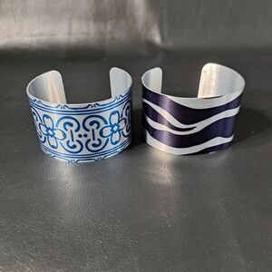 Women's Bracelet Cuff Lot /2 Adjustable Aluminum Silver Tone, Blue &‎ Purple